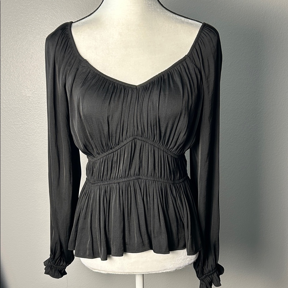 Nine West Long Sleeve Sweatheart Peplum Top